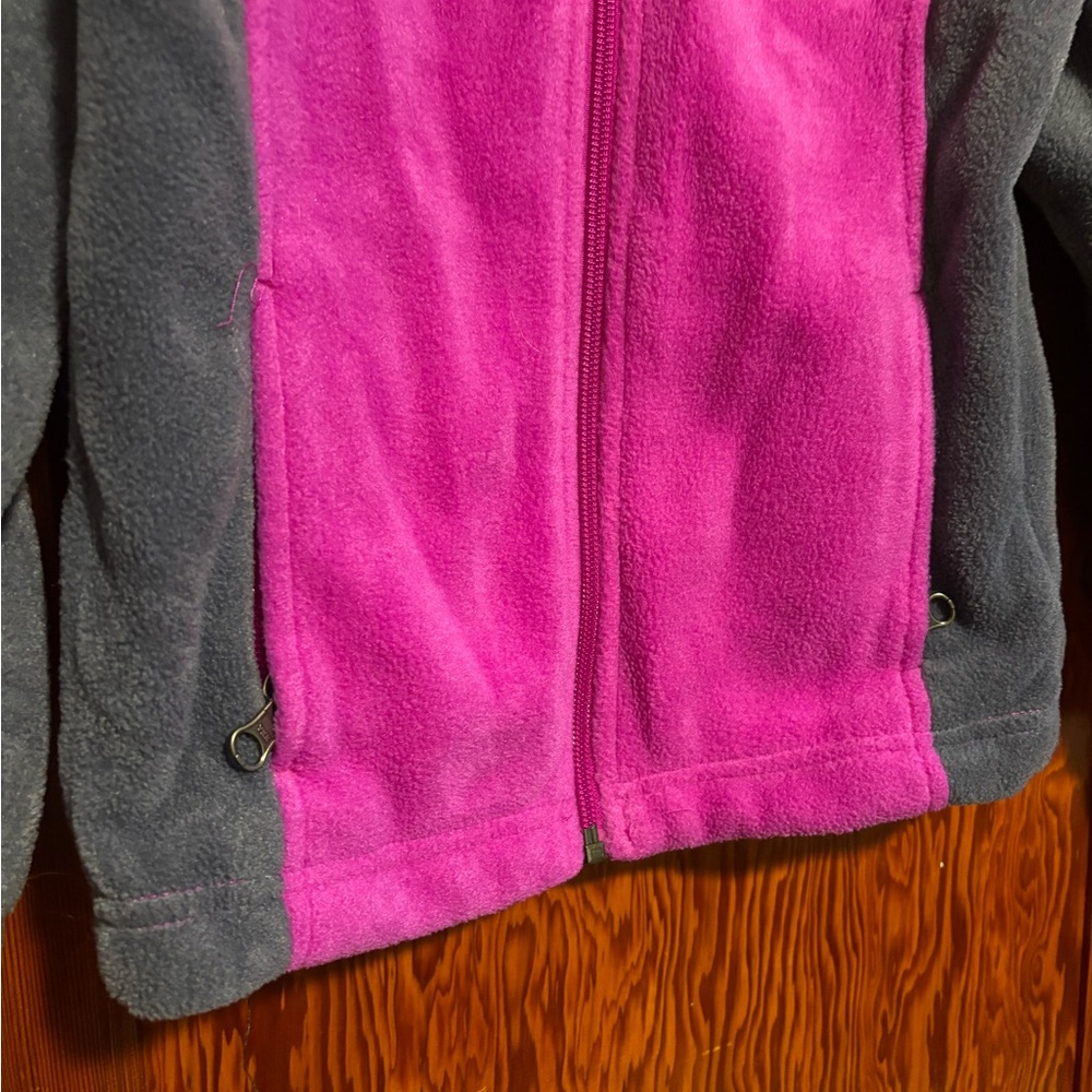 COLUMBIA Kids Magenta and Charcoal Grey Fleece Jacket Child’s Size Extra Small - Picture 2 of 6